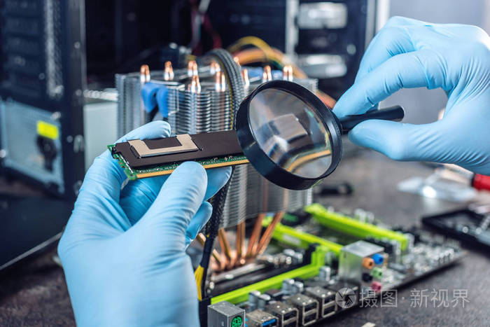 指尖科技 計(jì)算機(jī)維修手套上的芯片檢測革命